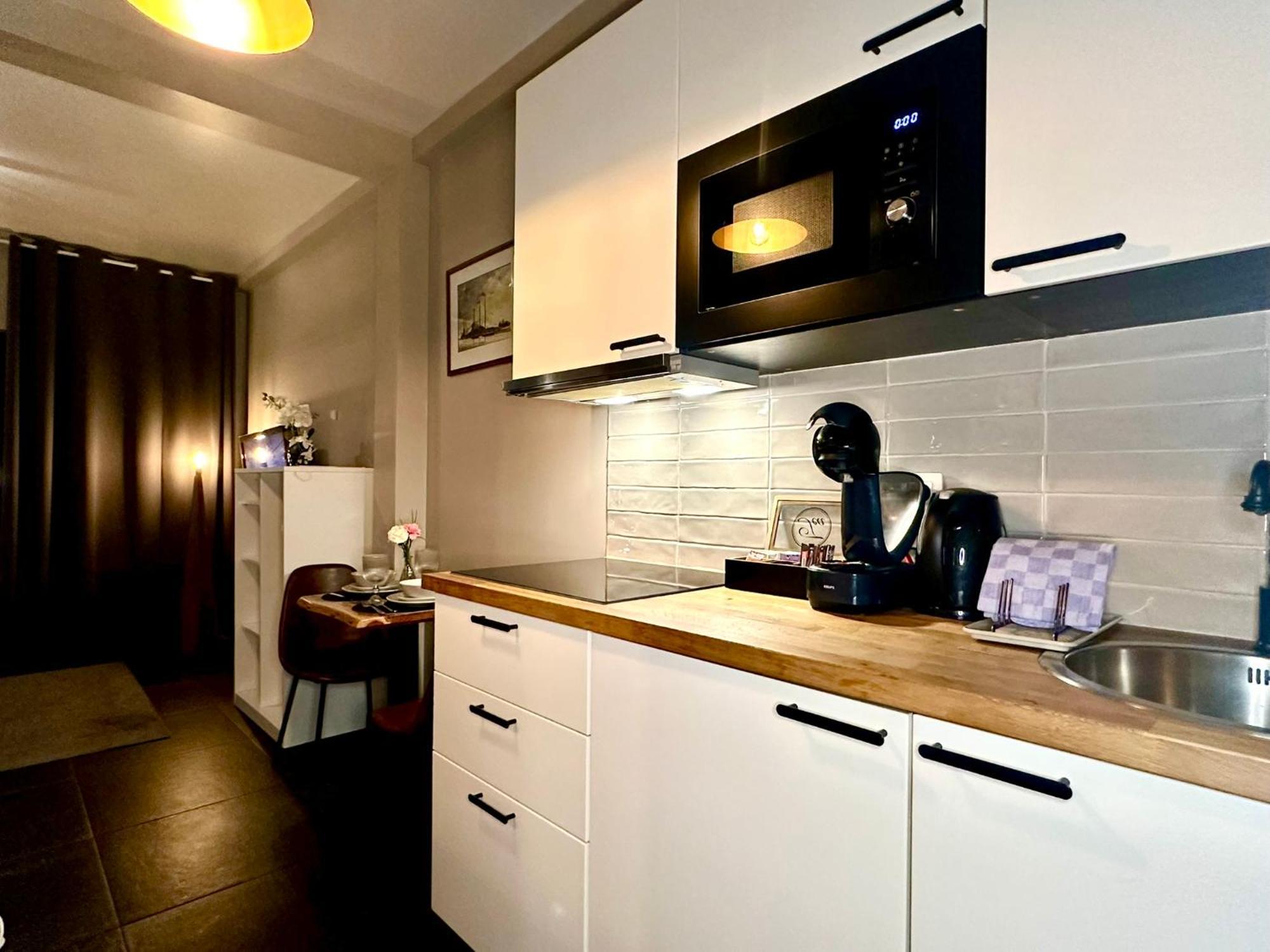 Luxury Suites Diamond By Rikas Hotels Amberes Exterior foto